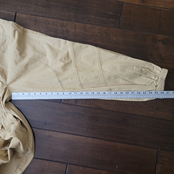 Forever 21 Large Parachute Khaki Joggers Tapered - Picture 10 of 10